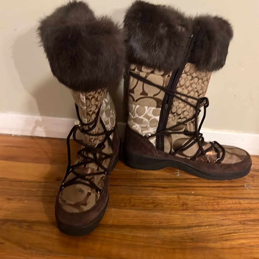 Coach signature fur trimmed boots